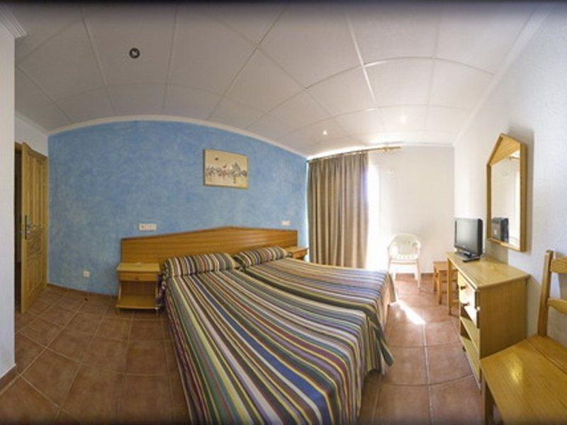 Hostal Adelino San Antonio  Eksteriør billede