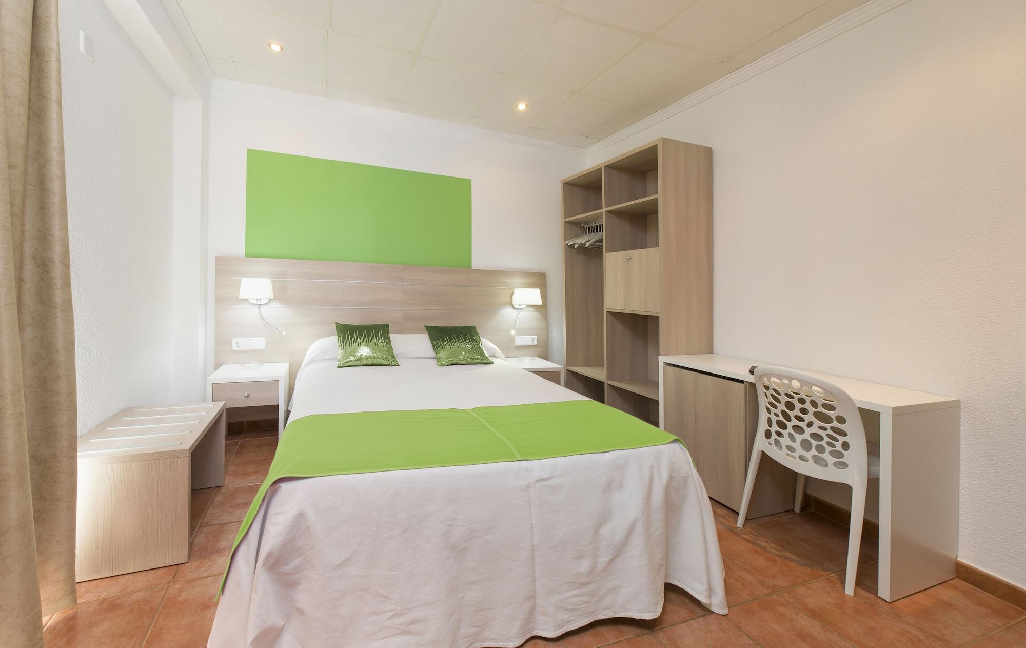 Hostal Adelino San Antonio  Eksteriør billede