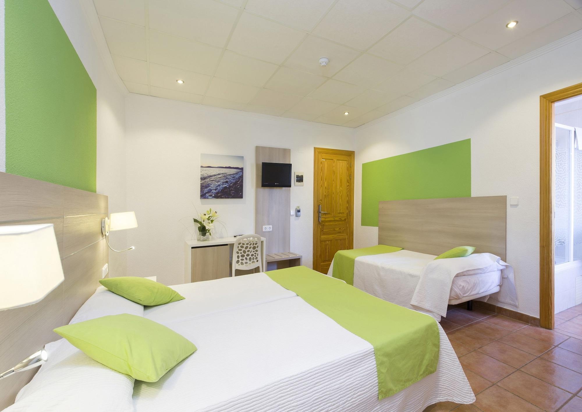 Hostal Adelino San Antonio  Eksteriør billede
