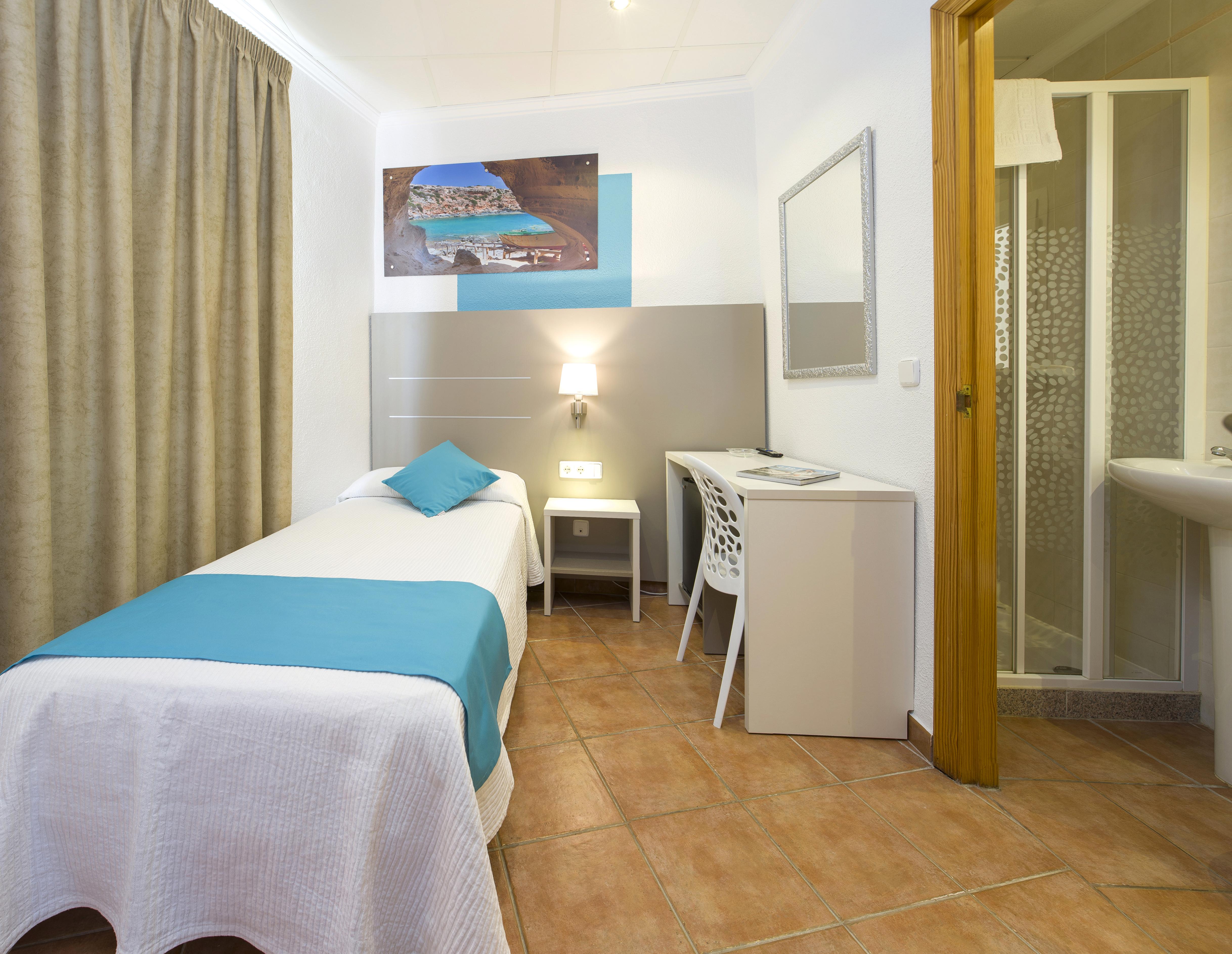 Hostal Adelino San Antonio  Eksteriør billede