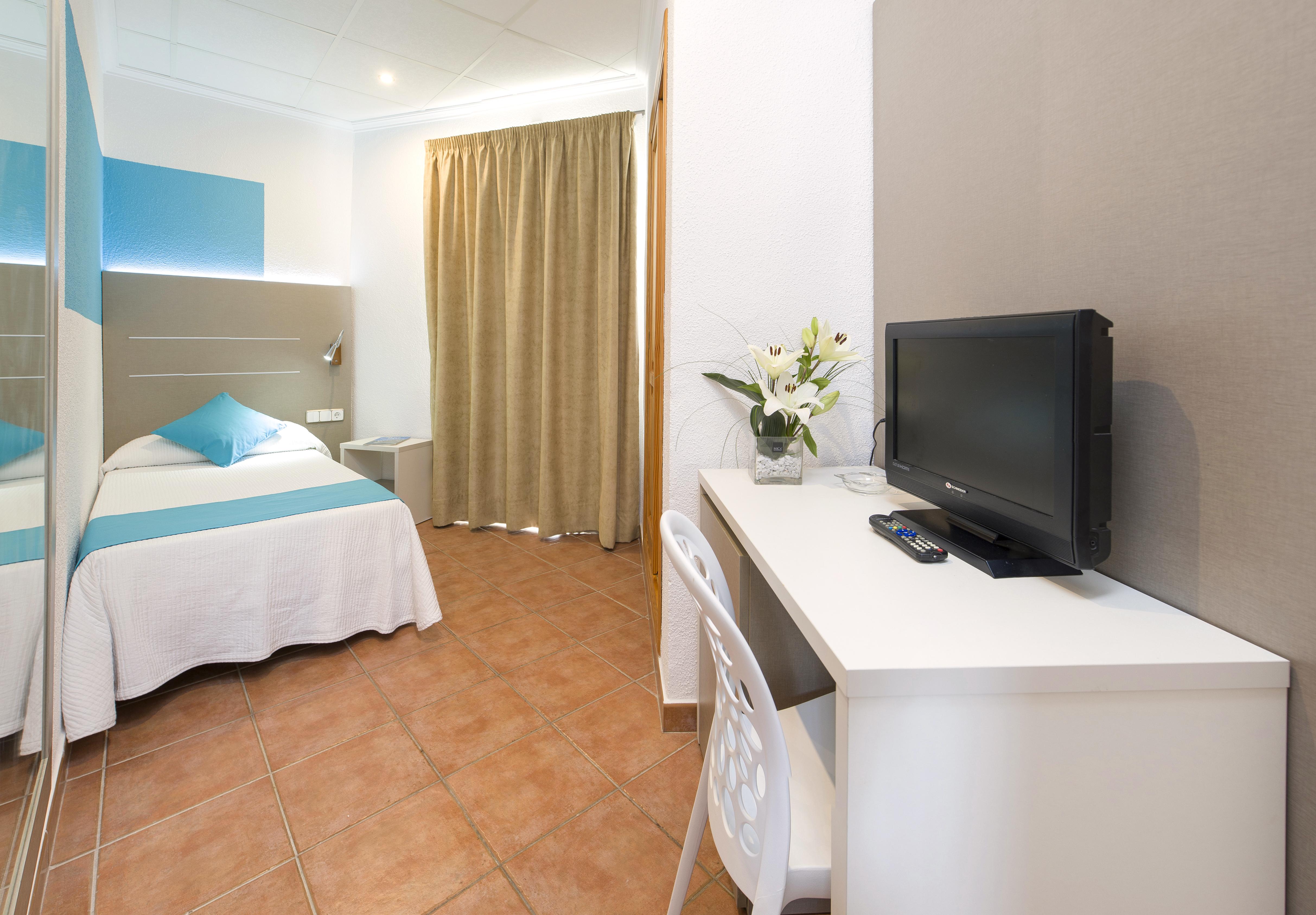 Hostal Adelino San Antonio  Eksteriør billede