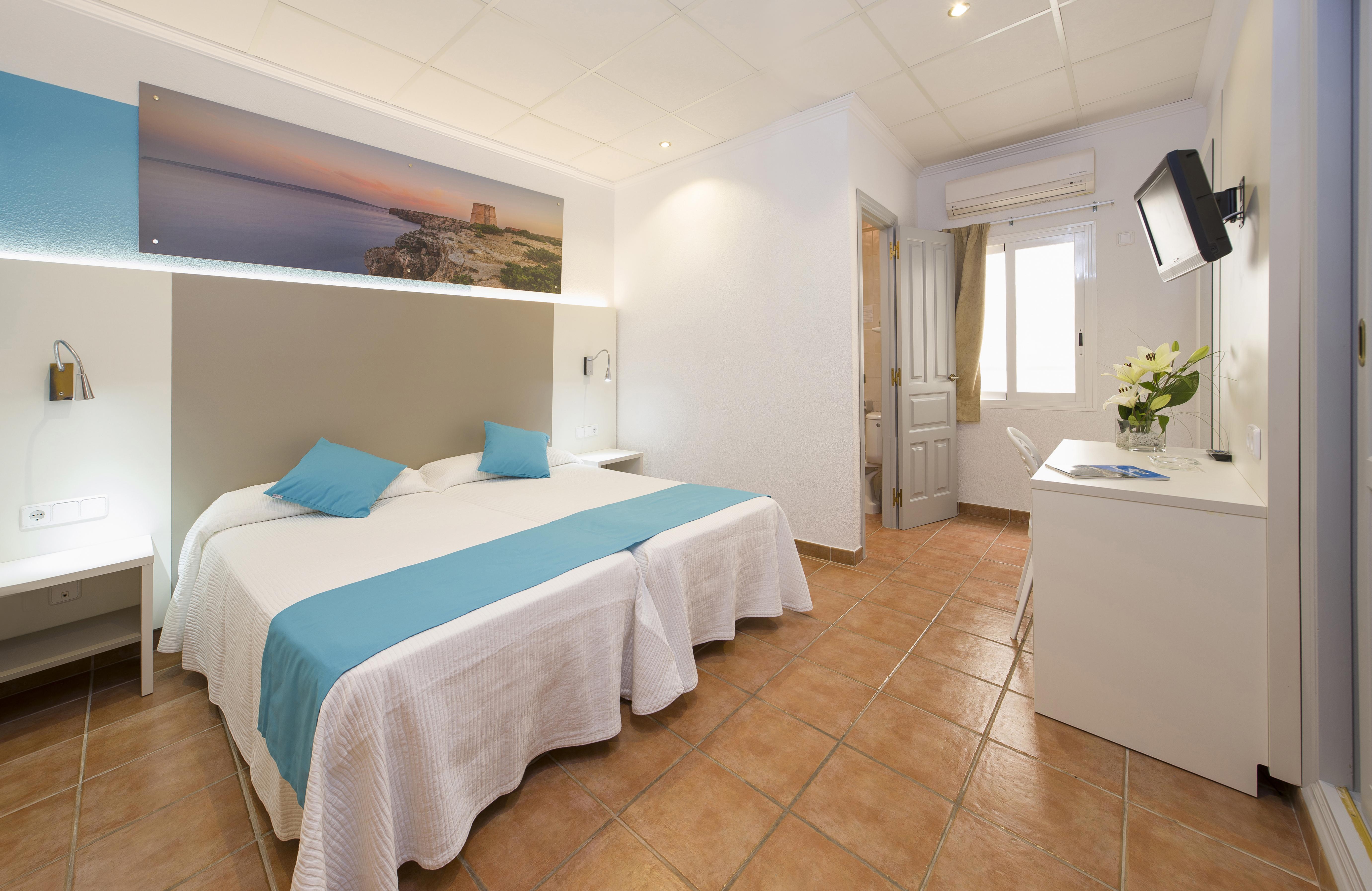Hostal Adelino San Antonio  Eksteriør billede