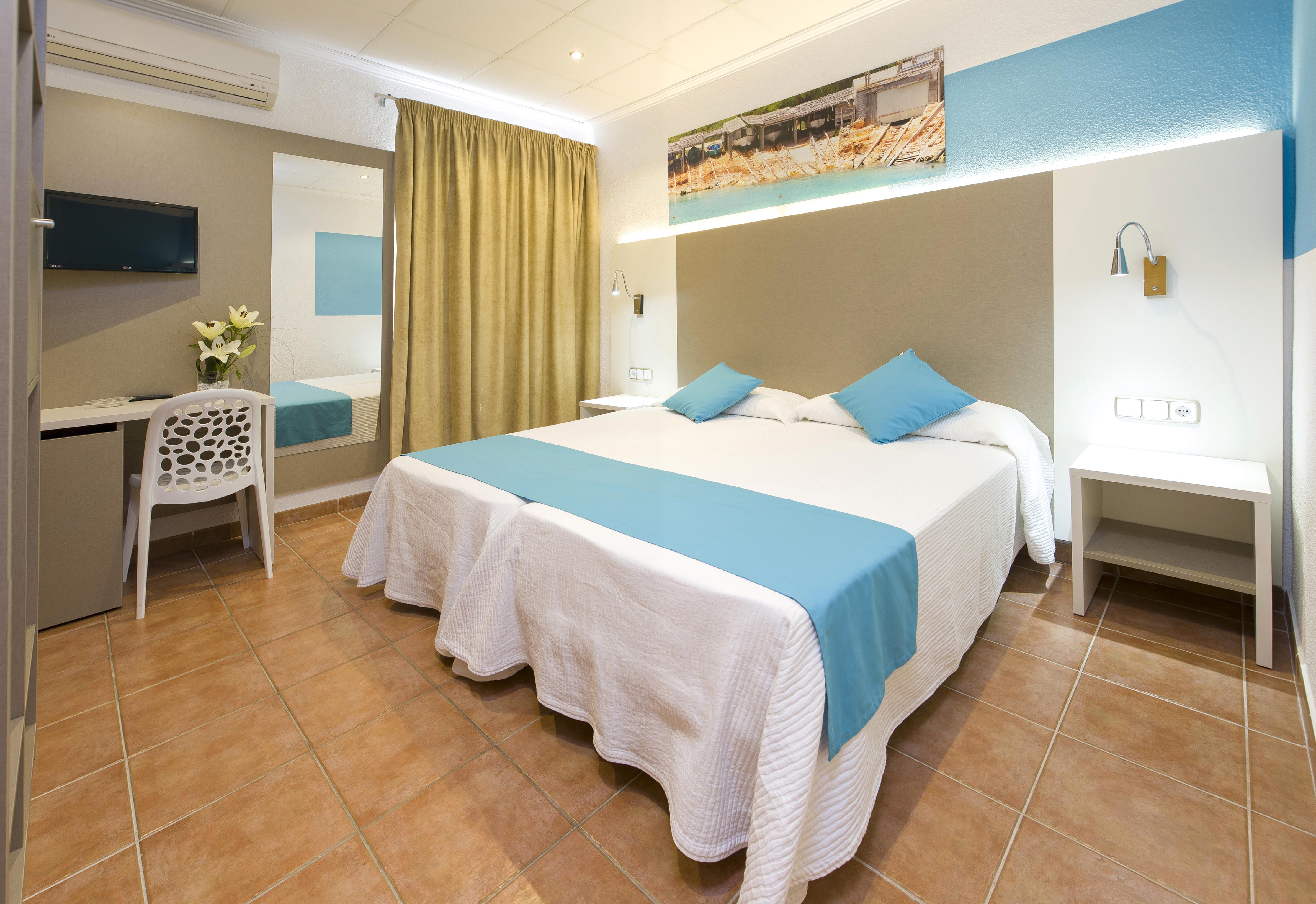 Hostal Adelino San Antonio  Eksteriør billede