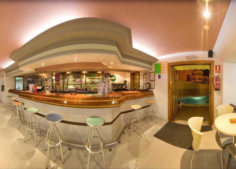 Hostal Adelino San Antonio  Eksteriør billede